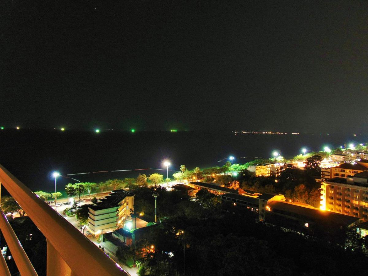 Sea View Beachfront Condos Pattaya Jomtien Exterior foto