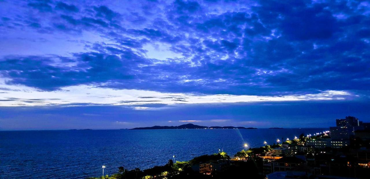 Sea View Beachfront Condos Pattaya Jomtien Exterior foto