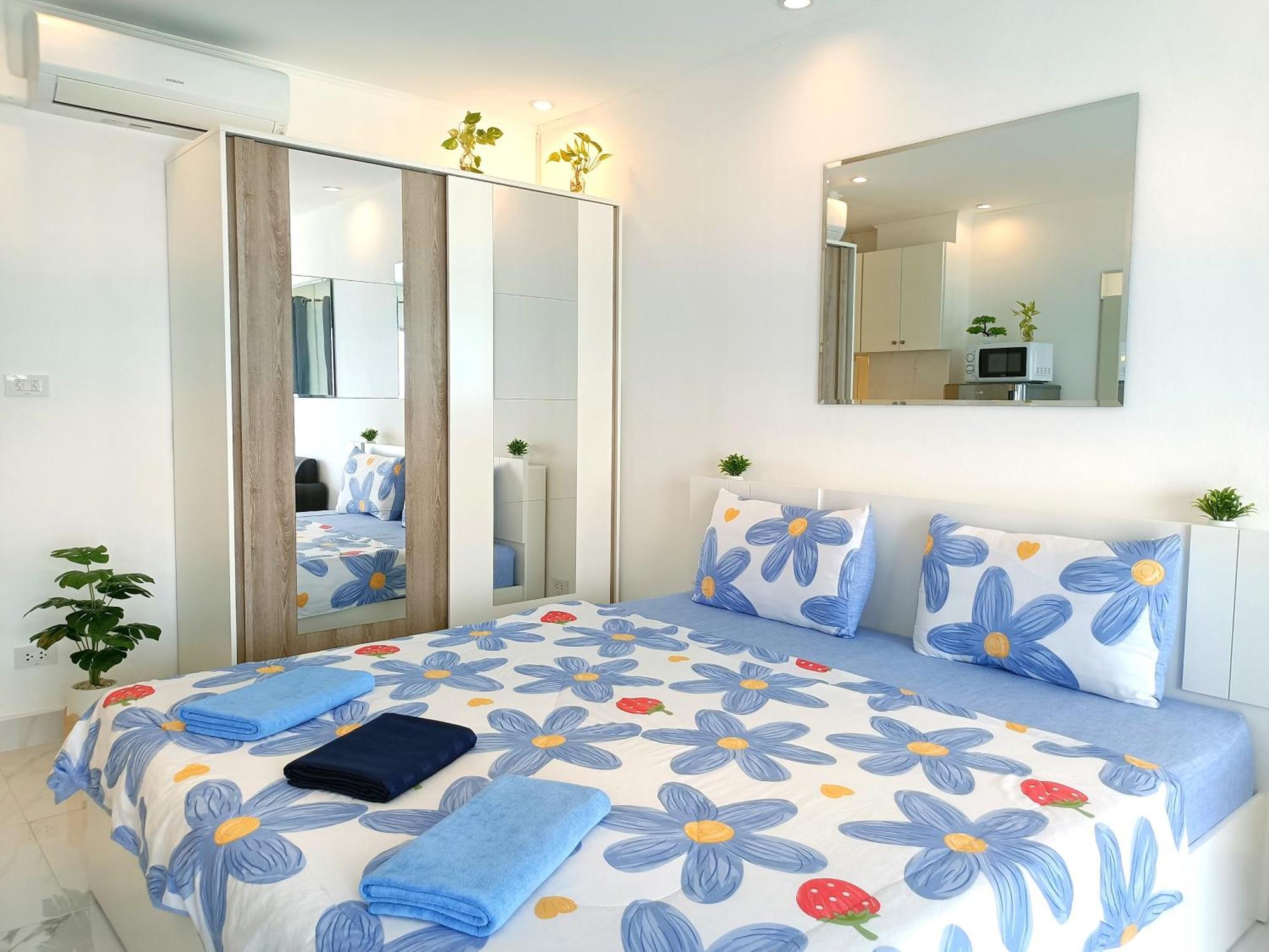 Sea View Beachfront Condos Pattaya Jomtien Exterior foto