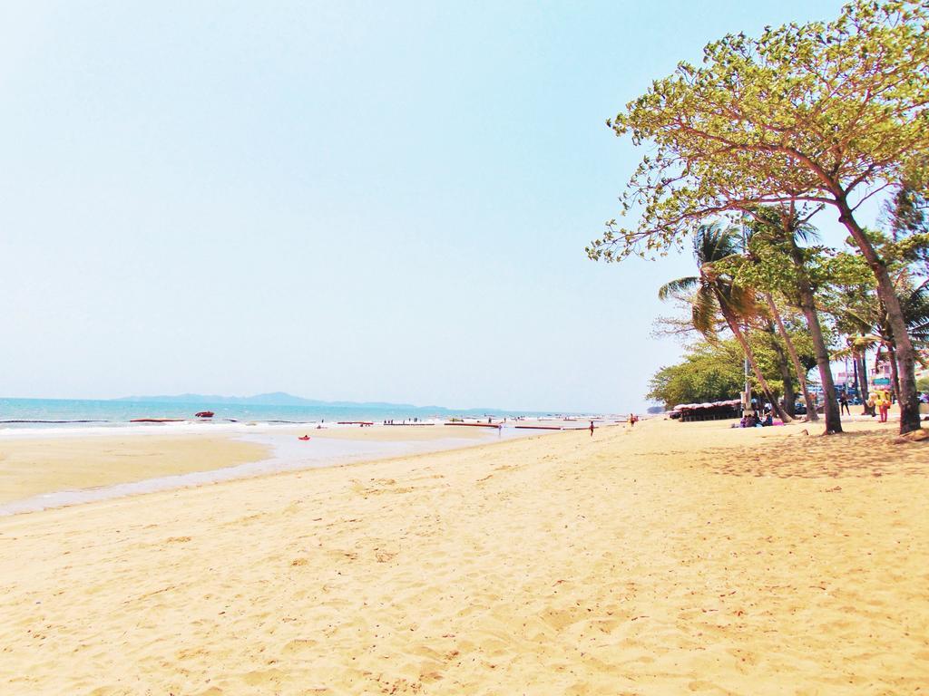 Sea View Beachfront Condos Pattaya Jomtien Exterior foto